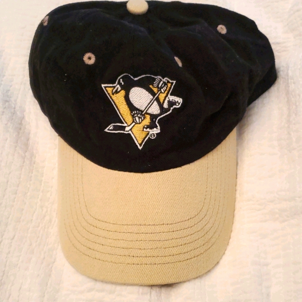 PITTSBURGH PENGUINS HAT
